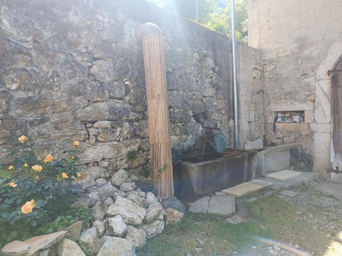 Du Vent Dans Les Arbres -120M2 Belle Vue Sur Le Lac Chindrieux Kültér fotó